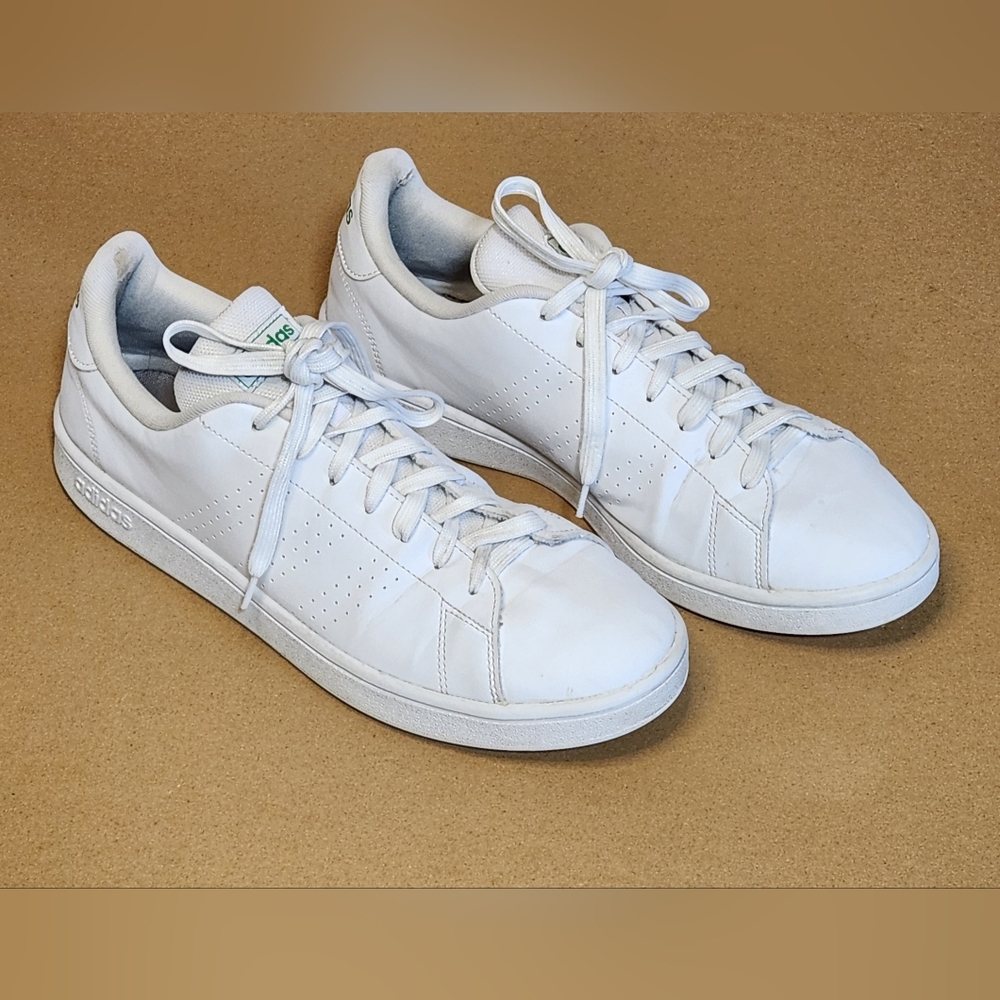Adidas Advantage Base Sneakers/EE7690 White/Green Round Toe Lace Up Sz 11.5